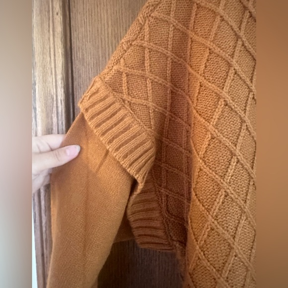 NWT DKNY Chunky Knit Cropped Sweater Drawstring on Bottom Cable Details size 1X - Picture 6 of 7